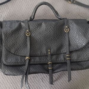 Vegan Leather Messenger Bag